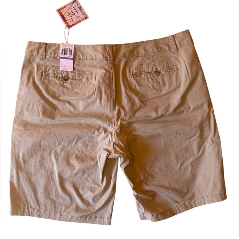 Dockers Womens Truly Slimming Khaki Shorts, Size 18,  NWT, 2010, Retired Style - Picture 2 of 8